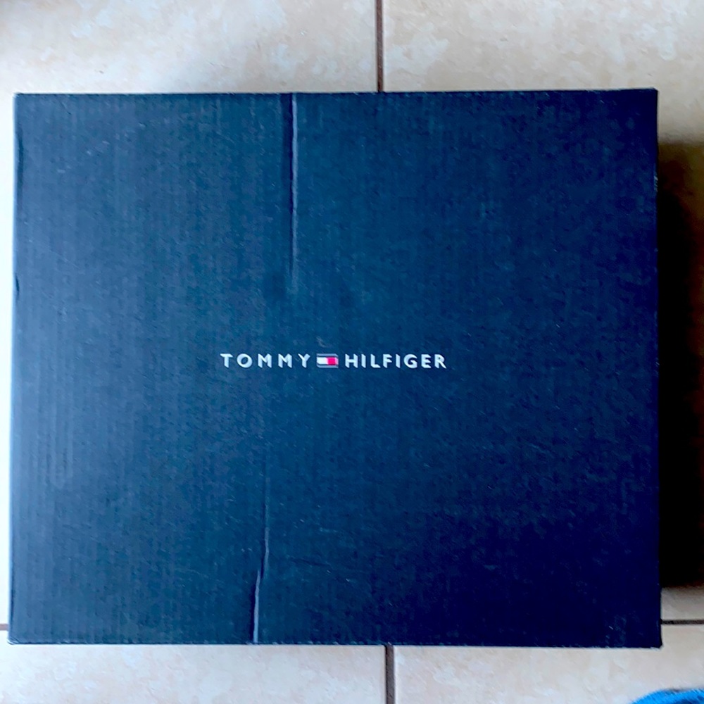 Tommy Hilfiger sandals